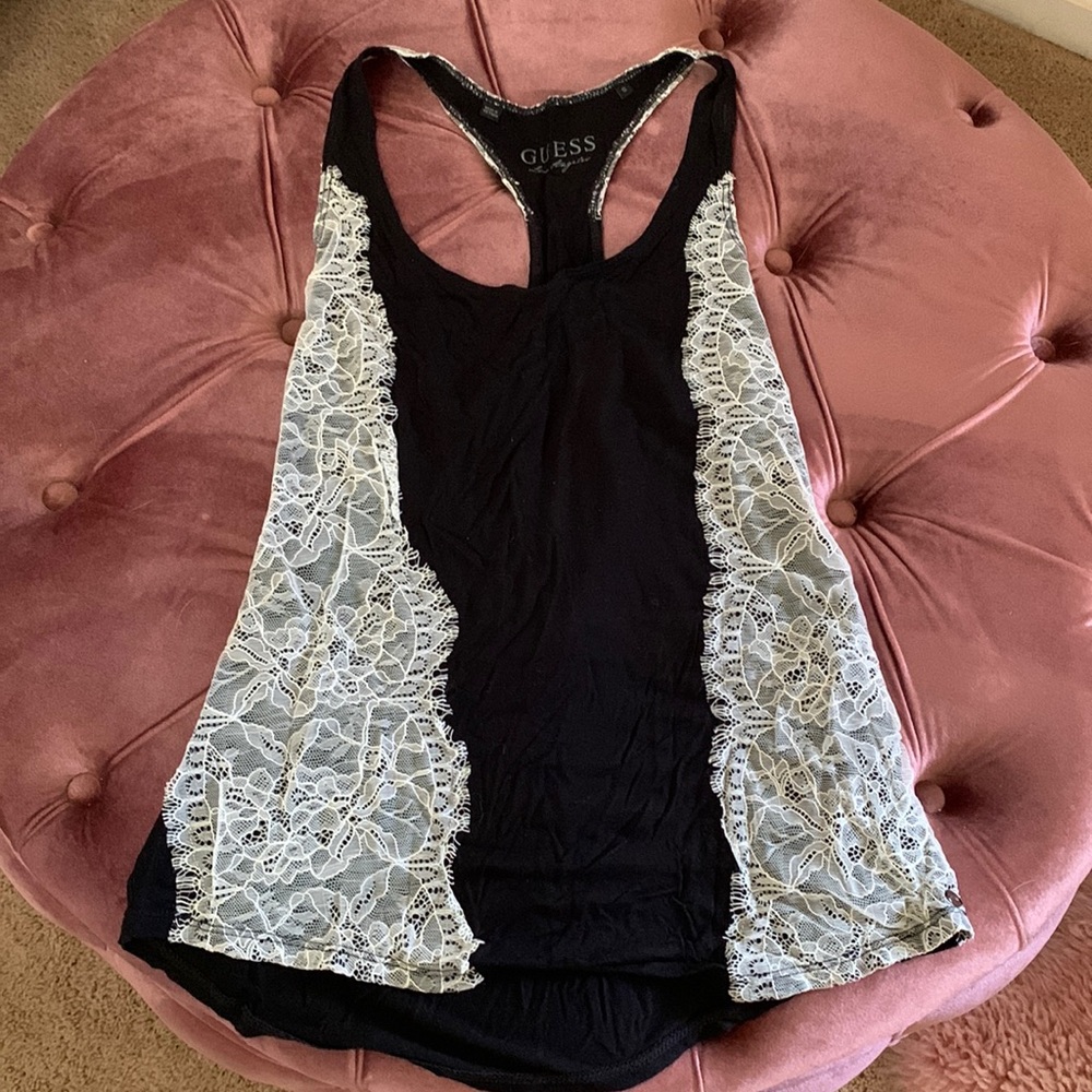 Guess Tank! Size Small! 🖤🤍